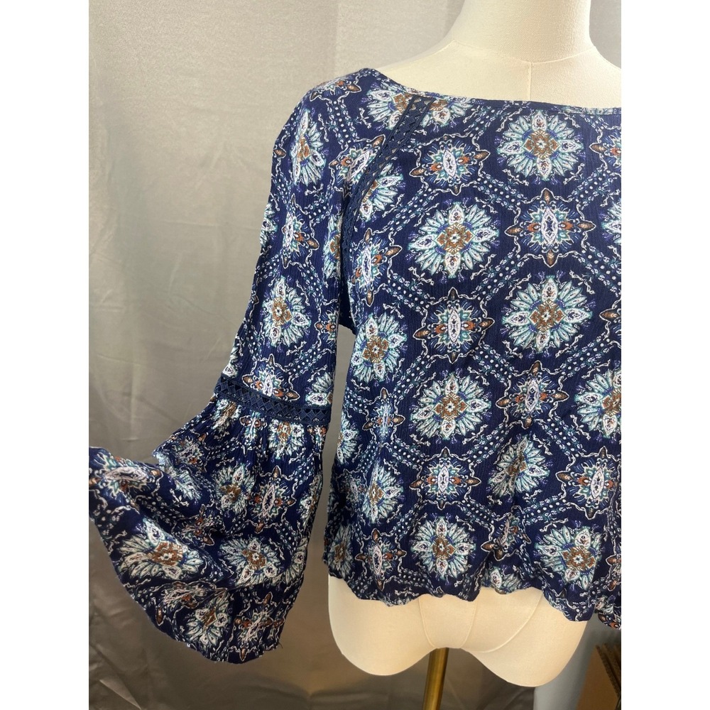 Womens Forever21 Embroidered Boho Hippie Top Bell Sleeve Small Navy Geometric